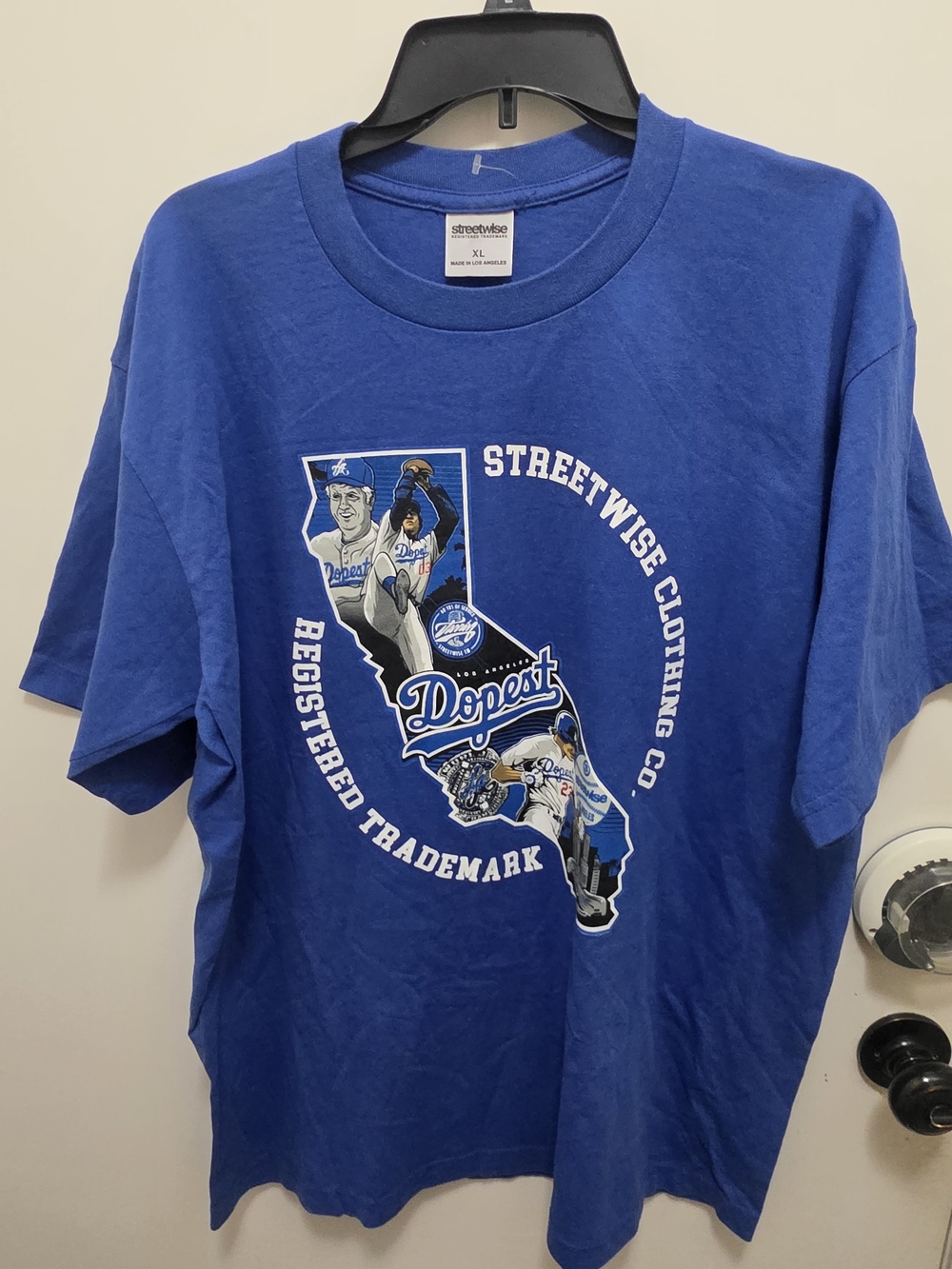 Streetwise Men’s Blue Graphic Tee - Dopest Design Size XL